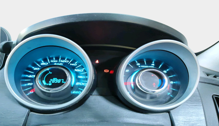 2017 Mahindra XUV500 W10 1.99, Diesel, Manual, 28,987 km, interior