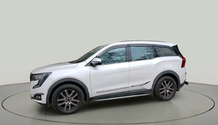 2023 Mahindra XUV700 AX 7 P MT 7 STR, Petrol, Manual, 20,038 km, exterior