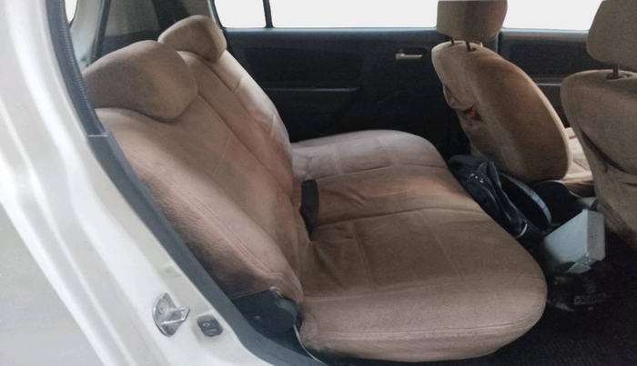 2011 Maruti Wagon R 1.0 LXI, Petrol, Manual, 1,23,337 km, interior