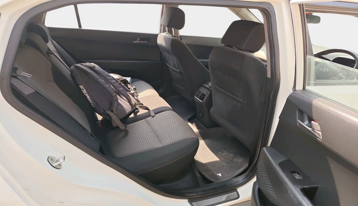 2015 Hyundai Creta SX PLUS 1.6 PETROL, Petrol, Manual, 1,00,773 km, interior