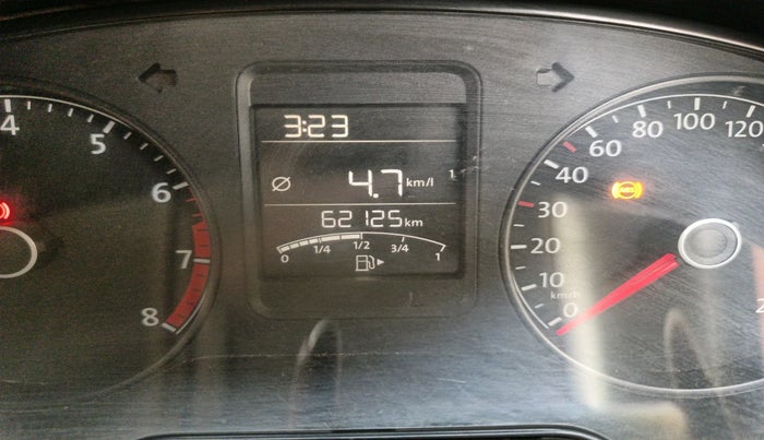 2016 Volkswagen Polo COMFORTLINE 1.2L, Petrol, Manual, 62,125 km, interior