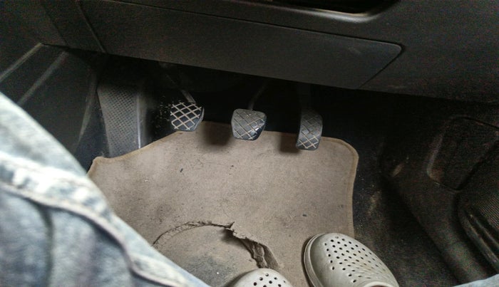 2016 Volkswagen Polo COMFORTLINE 1.2L, Petrol, Manual, 62,125 km, interior