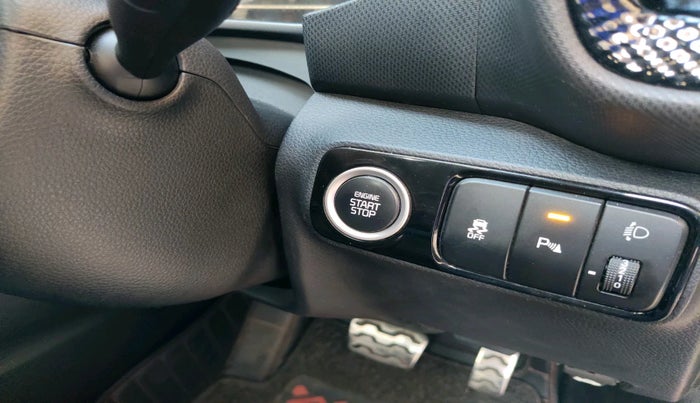 2020 KIA SONET GTX PLUS 1.0 DCT, Petrol, Automatic, 72,217 km, interior