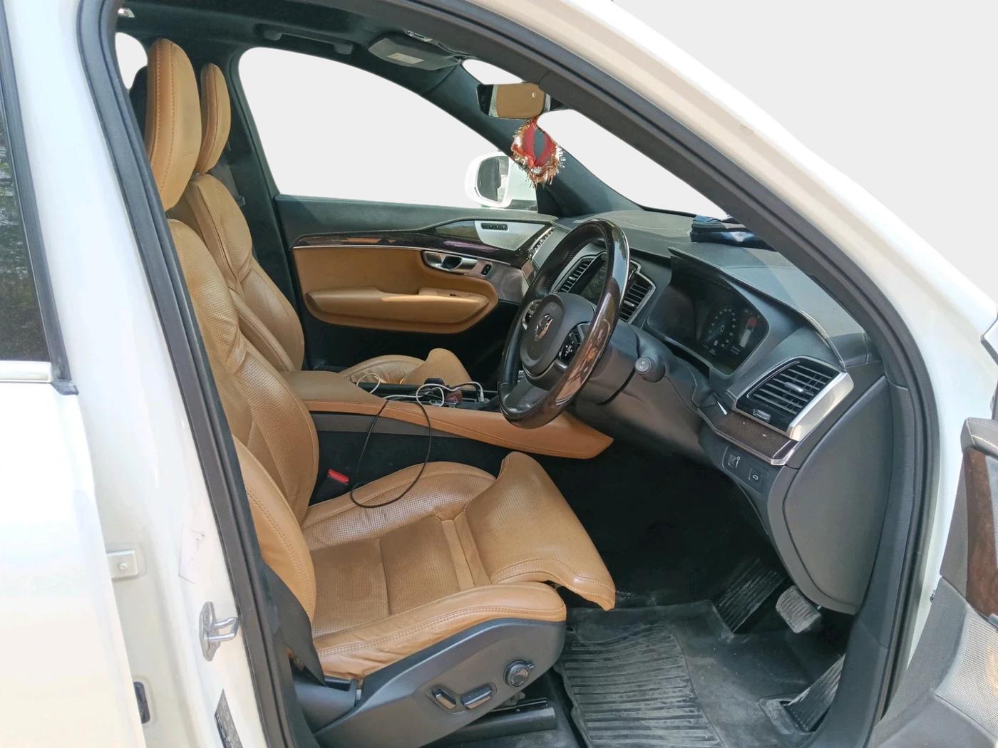 2016 Volvo XC 90 D5 Inscription, Diesel, Automatic, 54,276 km, interior