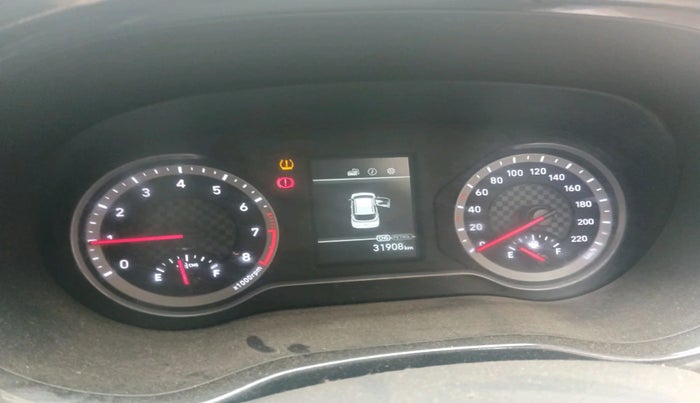 2024 Hyundai GRAND I10 NIOS Sportz 1.2 HY-CNG Duo, Petrol, Manual, 31,908 km, interior