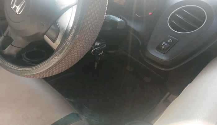 2014 Honda Amaze 1.2L I-VTEC S, Petrol, Manual, 41,587 km, interior
