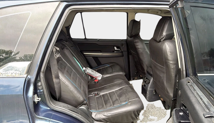 2019 Tata Hexa XM PLUS 4X2 7 STR, Diesel, Manual, 93,979 km, interior