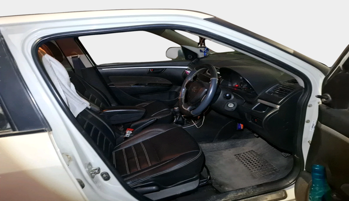 2016 Maruti Swift LXI (O), Petrol, Manual, 95,522 km, interior