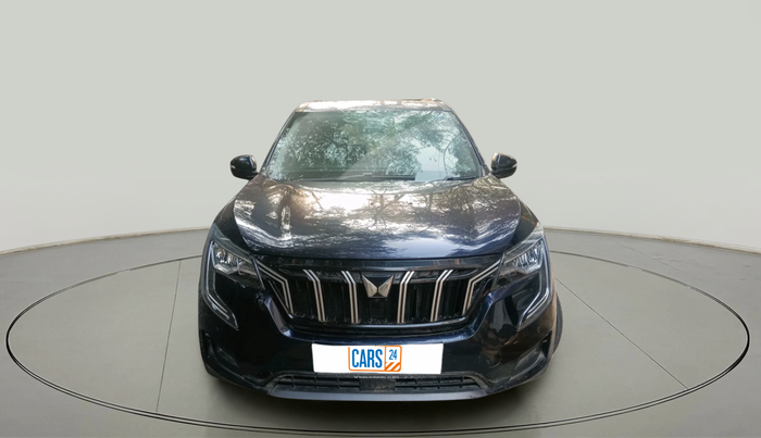 2022 Mahindra XUV700 AX 5 P AT 5 STR, Petrol, Automatic, 33,473 km, exterior
