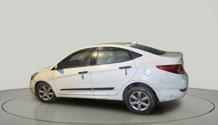 2011 Hyundai Verna FLUIDIC 1.6 VTVT, Petrol, Manual, 45,000 km, exterior