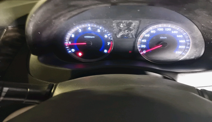 2011 Hyundai Verna FLUIDIC 1.6 VTVT, Petrol, Manual, 45,000 km, interior