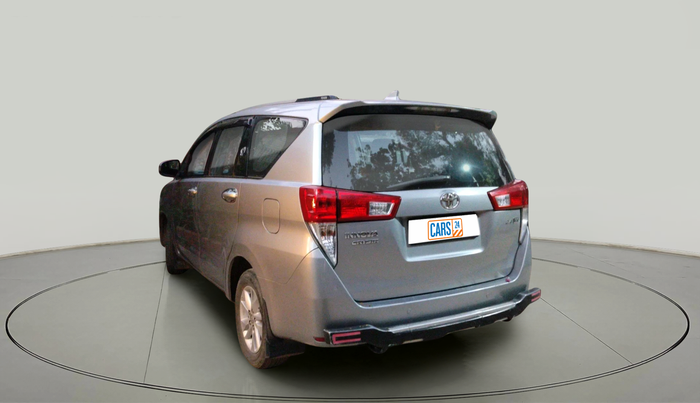 2017 Toyota Innova Crysta 2.4 G 7 STR, Diesel, Manual, 1,37,446 km, exterior