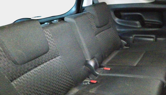 2017 Toyota Innova Crysta 2.4 G 7 STR, Diesel, Manual, 1,37,446 km, interior