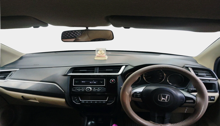 2016 Honda Amaze 1.2L I-VTEC VX AT, Petrol, Automatic, 68,231 km, interior