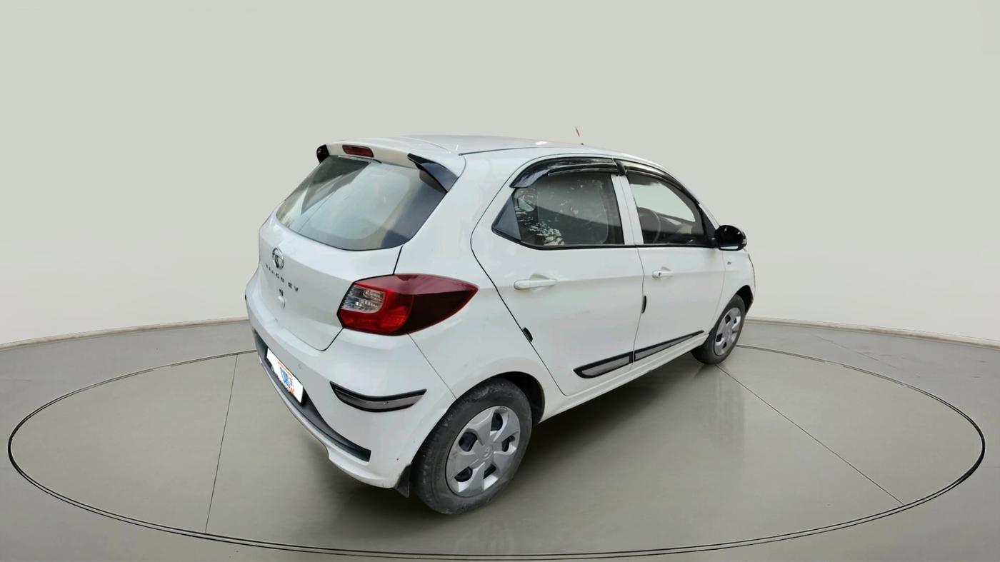 2023 Tata TIAGO EV XT LONG RANGE, Electric, Automatic, 38,614 km, exterior
