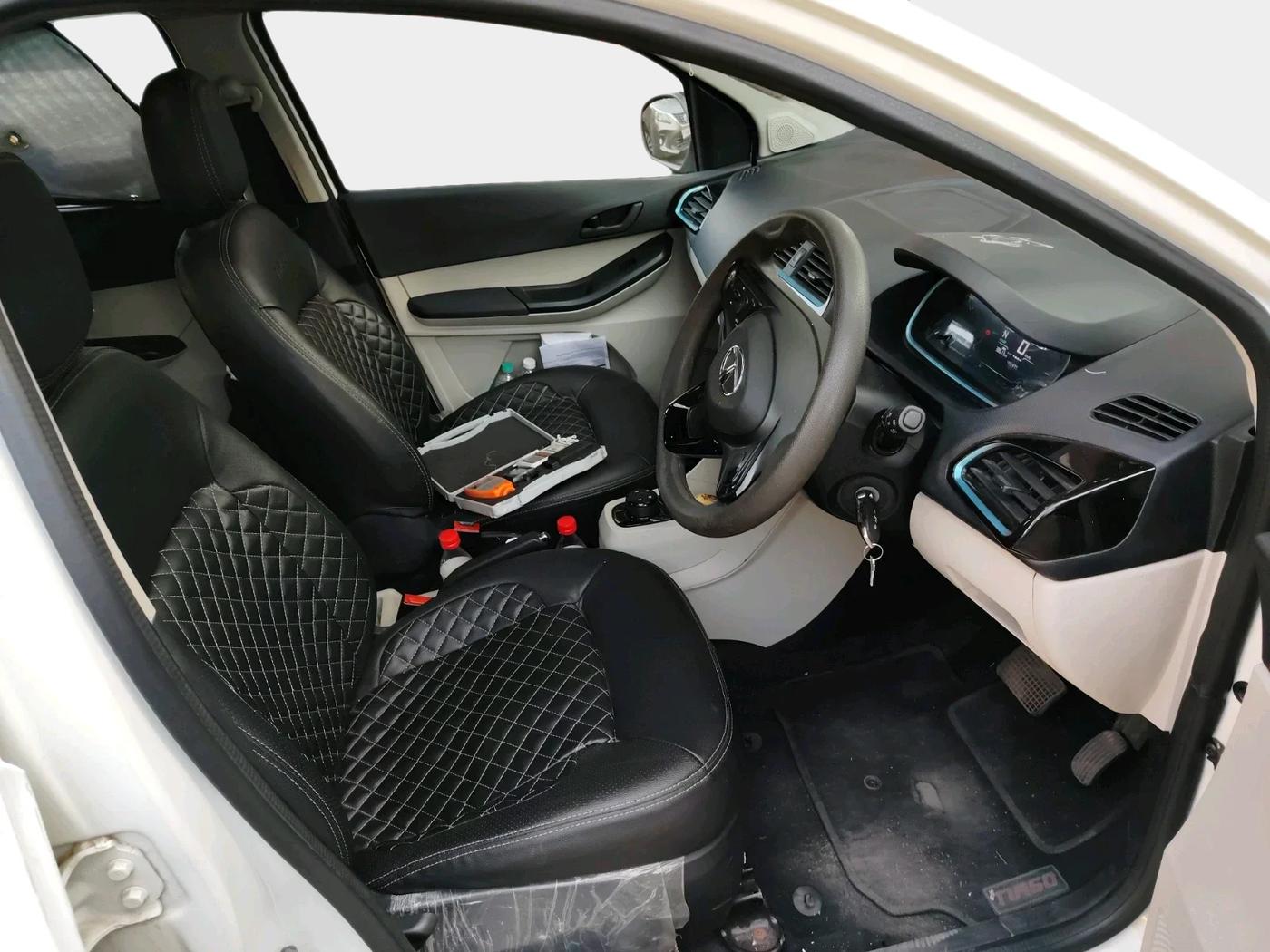 2023 Tata TIAGO EV XT LONG RANGE, Electric, Automatic, 38,614 km, interior