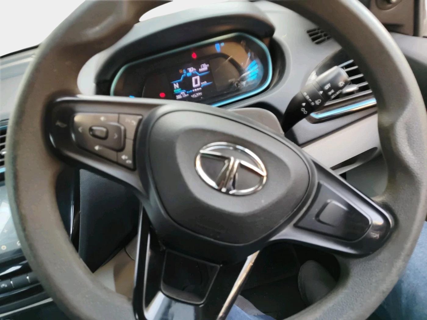 2023 Tata TIAGO EV XT LONG RANGE, Electric, Automatic, 38,614 km, interior