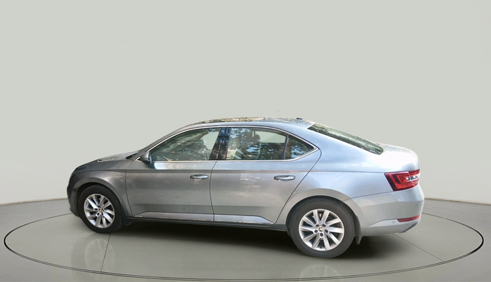 2019 Skoda Superb L&K 1.8 TSI AT, Petrol, Automatic, 50,691 km, exterior