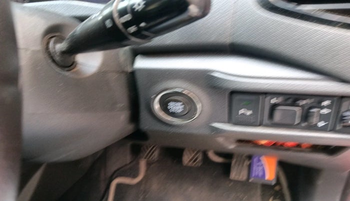 2016 Maruti Vitara Brezza ZDI PLUS, Diesel, Manual, 53,308 km, interior