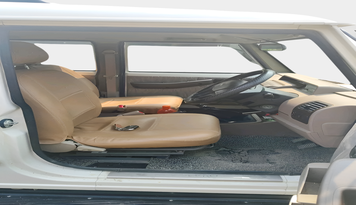 2023 Mahindra Bolero B6, Diesel, Manual, 74,216 km, interior