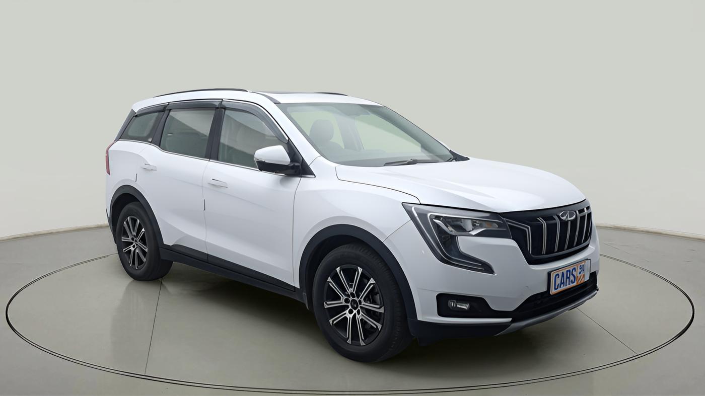 2024 Mahindra XUV700 AX 7 LUXURY D AT 7 STR, Diesel, Automatic, 15,872 km, exterior