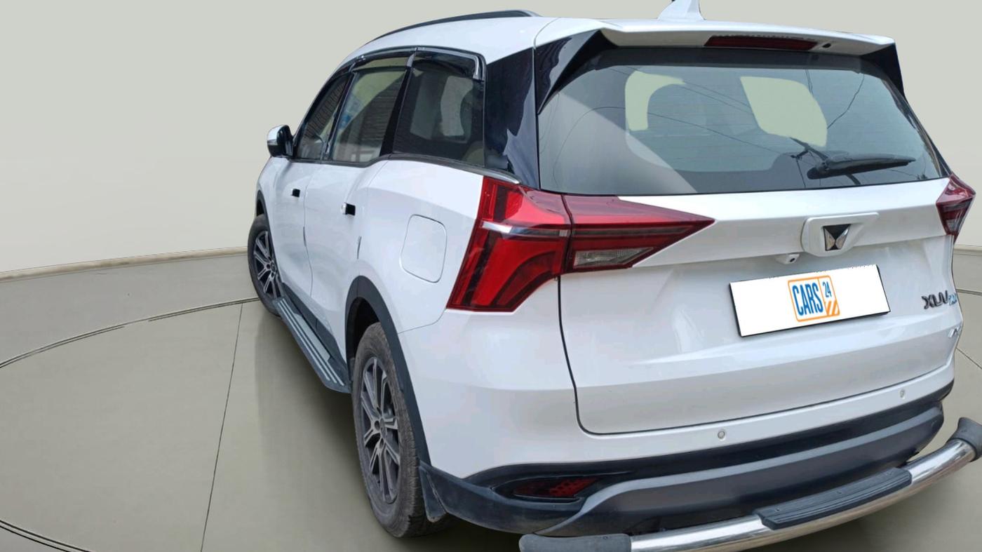 2024 Mahindra XUV700 AX 7 LUXURY D AT 7 STR, Diesel, Automatic, 15,872 km, exterior