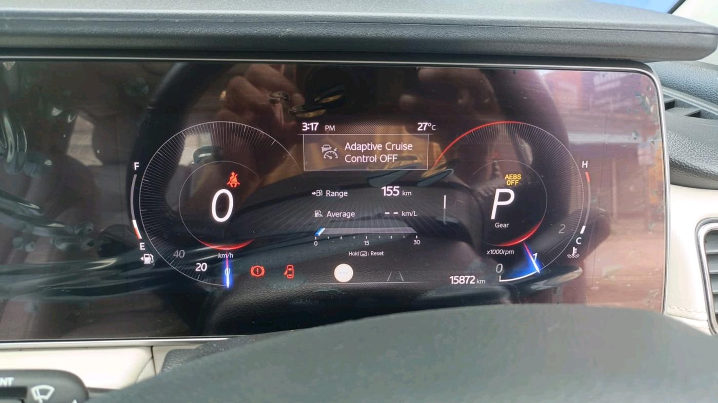 2024 Mahindra XUV700 AX 7 LUXURY D AT 7 STR, Diesel, Automatic, 15,872 km, interior
