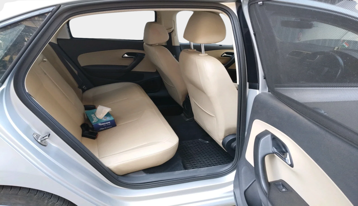 2017 Skoda Rapid STYLE 1.6 MPI AT, Petrol, Automatic, 1,35,349 km, interior
