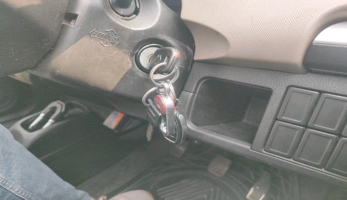 2014 Maruti Wagon R 1.0 LXI, Petrol, Manual, 27,578 km, interior