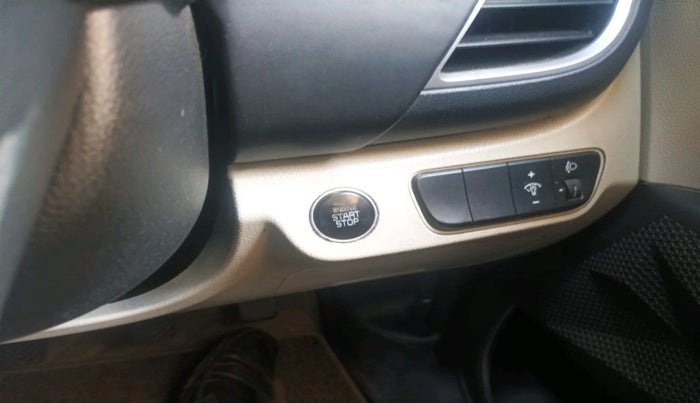 2019 KIA SELTOS HTK PLUS 1.5, Petrol, Manual, 1,36,617 km, interior