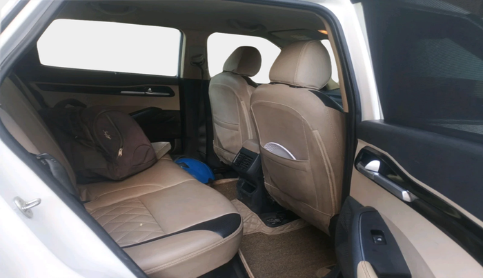 2019 KIA SELTOS HTK PLUS 1.5, Petrol, Manual, 1,36,617 km, interior