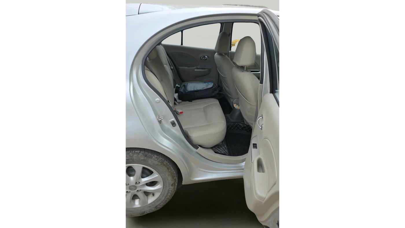 2016 Nissan Micra XV CVT, Petrol, Automatic, 49,000 km, interior