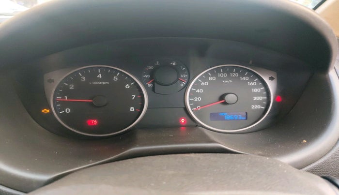 2012 Hyundai i20 MAGNA 1.2, Petrol, Manual, 18,696 km, interior