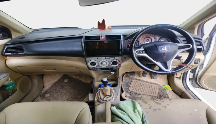 2011 Honda City 1.5L I-VTEC V MT, Petrol, Manual, 1,10,629 km, interior