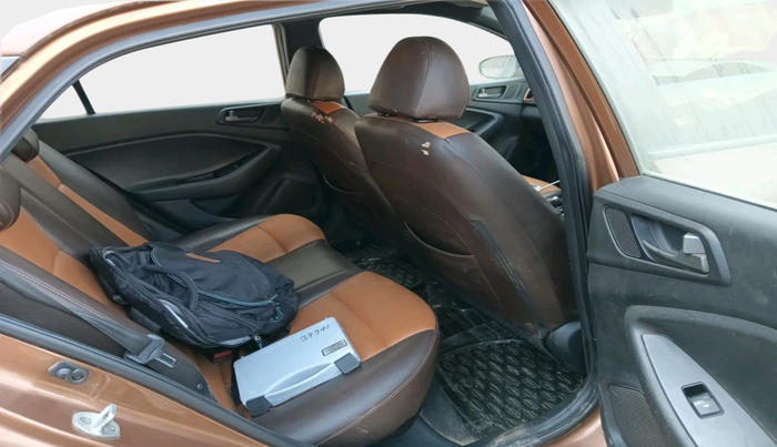 2016 Hyundai i20 Active 1.2 SX, Petrol, Manual, 65,360 km, interior