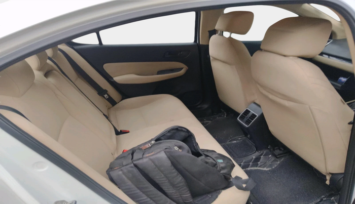 2022 Honda City 1.5L I-VTE V CVT, Petrol, Automatic, 67,414 km, interior