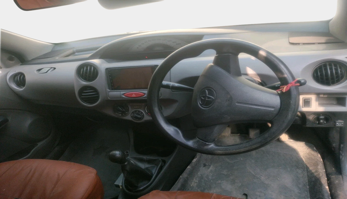 2011 Toyota Etios G, Petrol, Manual, 61,522 km, interior