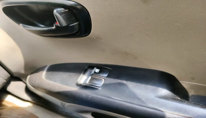 2013 Hyundai i10 ERA 1.1, Petrol, Manual, 81,691 km, interior