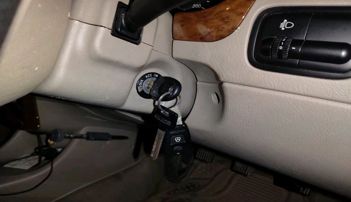 2010 Hyundai Accent EXECUTIVE, Petrol, Manual, 38,103 km, interior