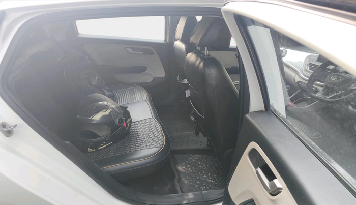 2023 Tata ALTROZ XZ Plus (S) LUX, Petrol, Manual, 14,670 km, interior