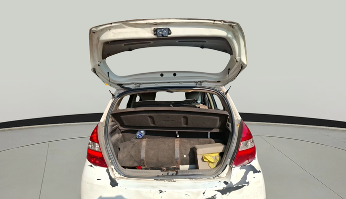 2011 Hyundai i20 MAGNA 1.2, Petrol, Manual, 1,17,392 km, exterior