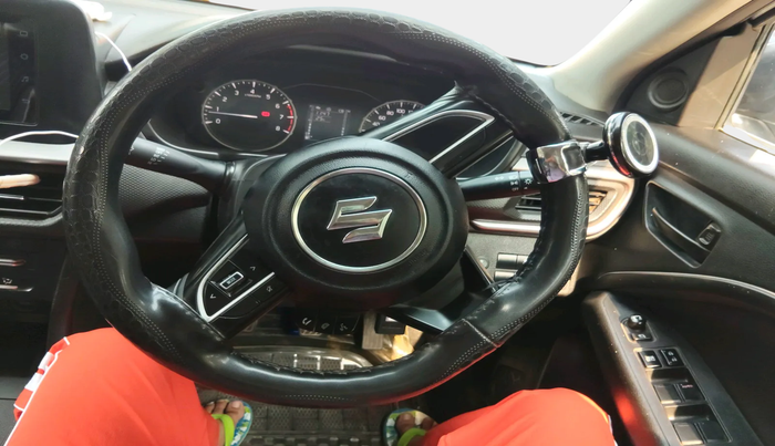 2022 Maruti BREZZA VXI SMART HYBRID, Petrol, Manual, 37,519 km, interior