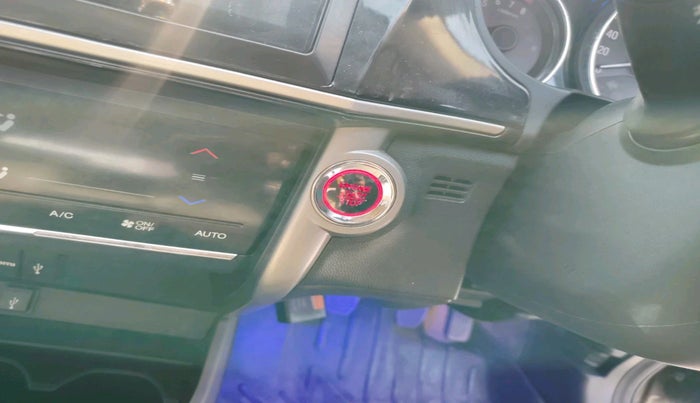 2018 Honda City 1.5L I-VTEC V MT, Petrol, Manual, 30,242 km, interior