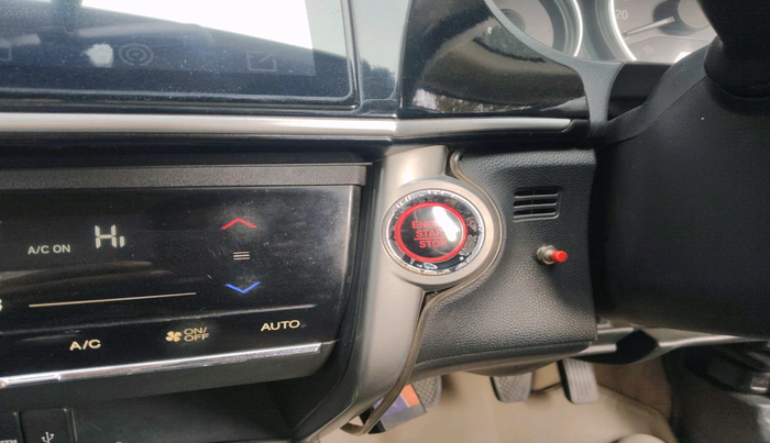 2017 Honda City 1.5L I-VTEC V MT, Petrol, Manual, 72,604 km, interior