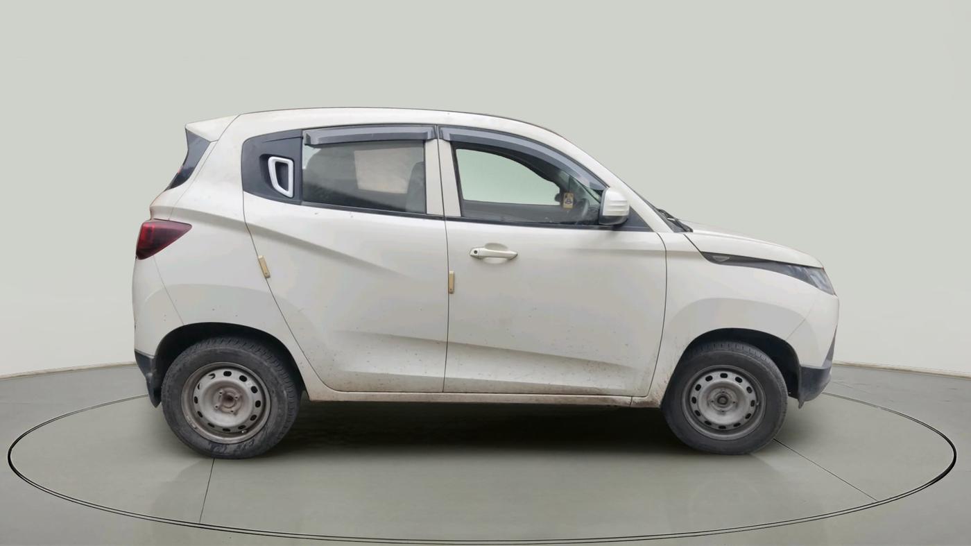 2018 Mahindra Kuv100 K2 TRIP CNG, Petrol, Manual, 52,052 km, exterior