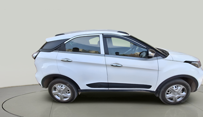 2022 Tata NEXON XE PETROL, Petrol, Manual, 29,512 km, exterior