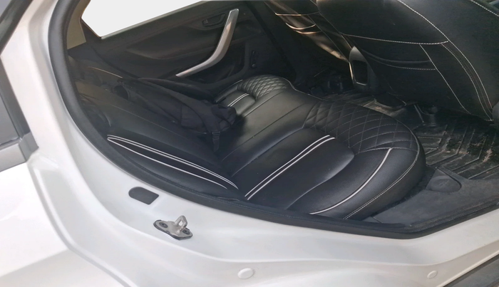 2022 Tata NEXON XE PETROL, Petrol, Manual, 29,512 km, interior