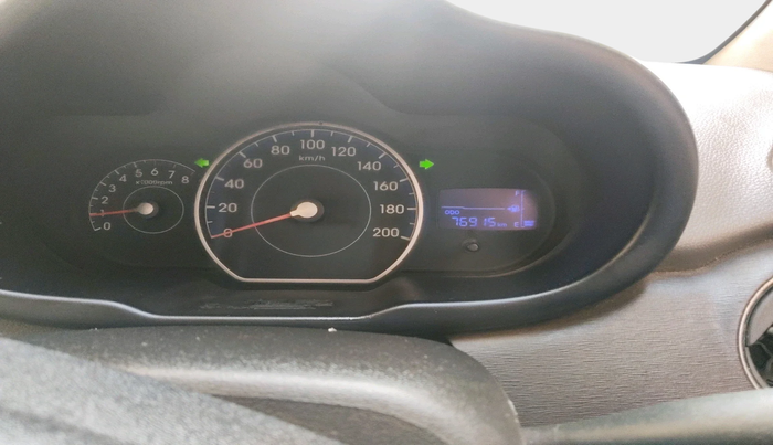 2013 Hyundai i10 MAGNA 1.1, Petrol, Manual, 76,915 km, interior