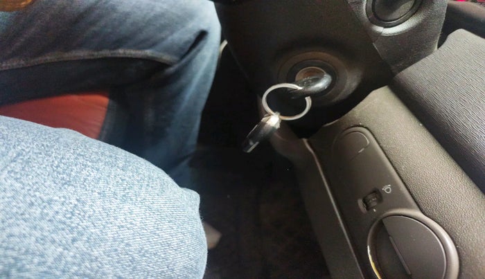 2011 Hyundai i10 MAGNA 1.2, Petrol, Manual, 1,38,314 km, interior