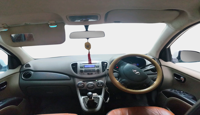 2011 Hyundai i10 MAGNA 1.2, Petrol, Manual, 1,38,314 km, interior